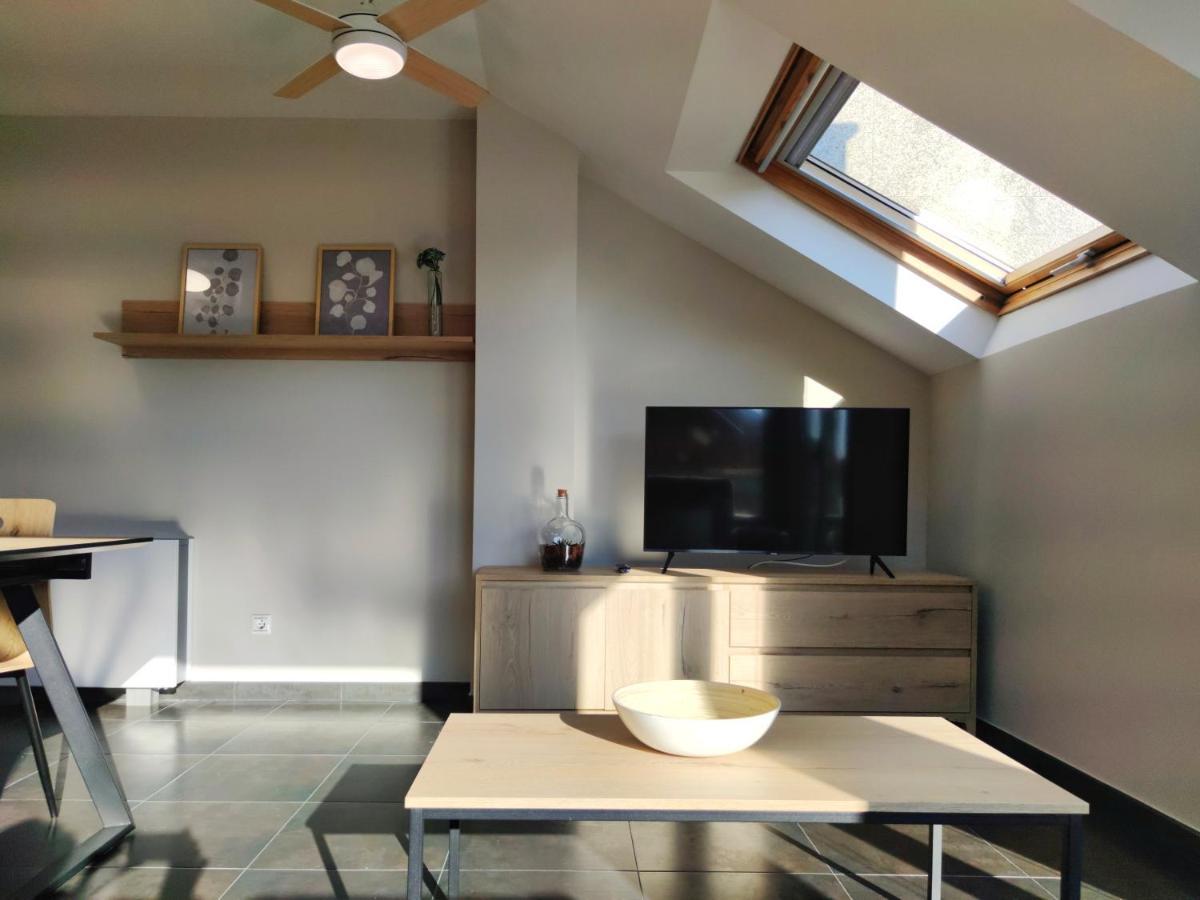 Apartment Desconectaengalicia Atico La Perla, Piscina Y Pista Tenis